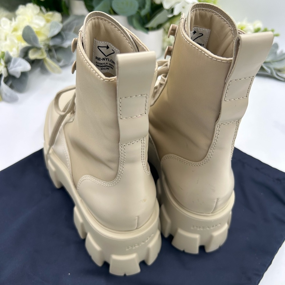 Women's Prada MONOLITH brushed leather boots size 39 made in Italy - Picture 6 of 13